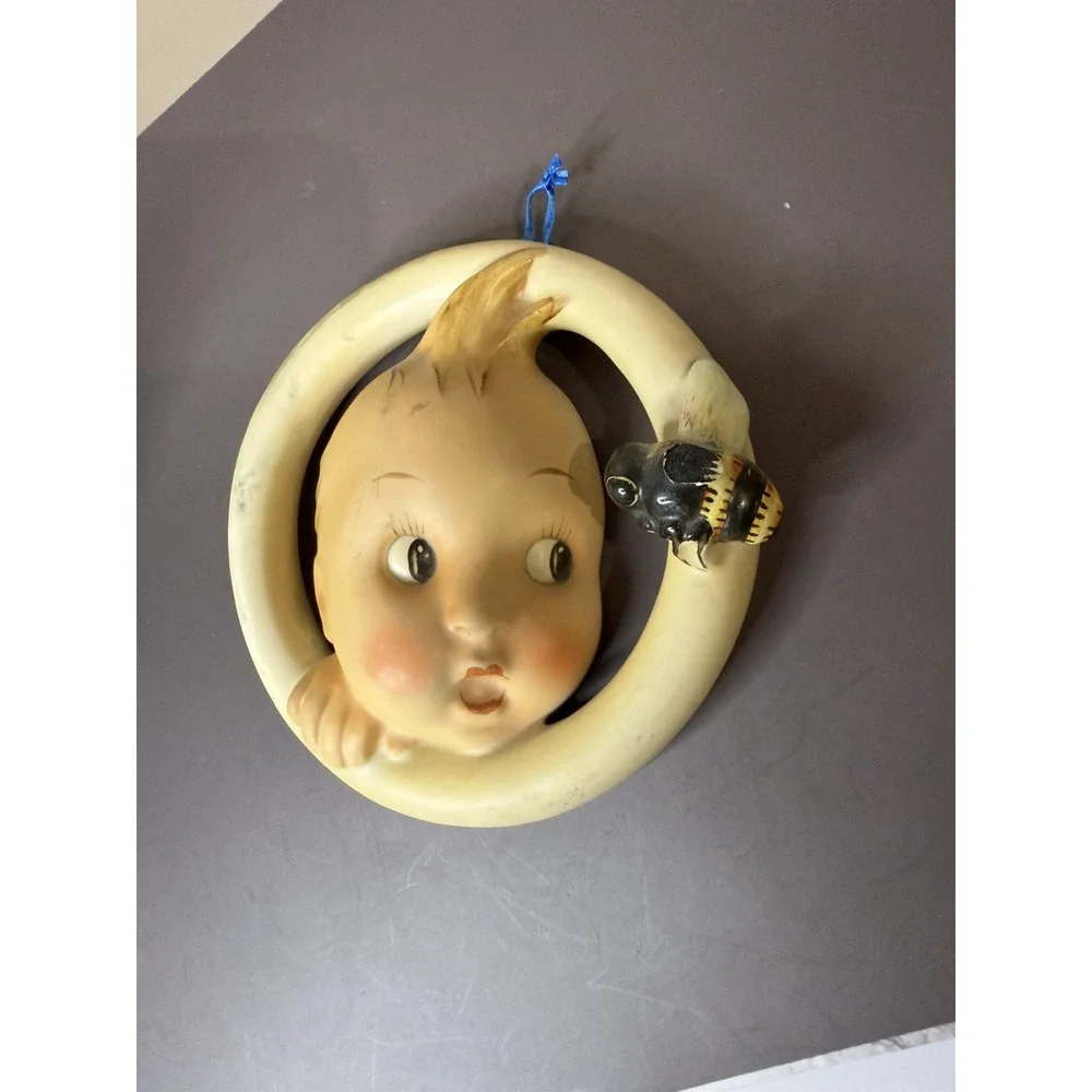Hummel Goebel  Ba-Bee Porcelain Ring Boy Wall Decor Antique Germany SEE DESC